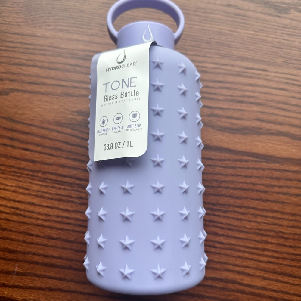 33.8 oz Glass and Silicon Water Bottle